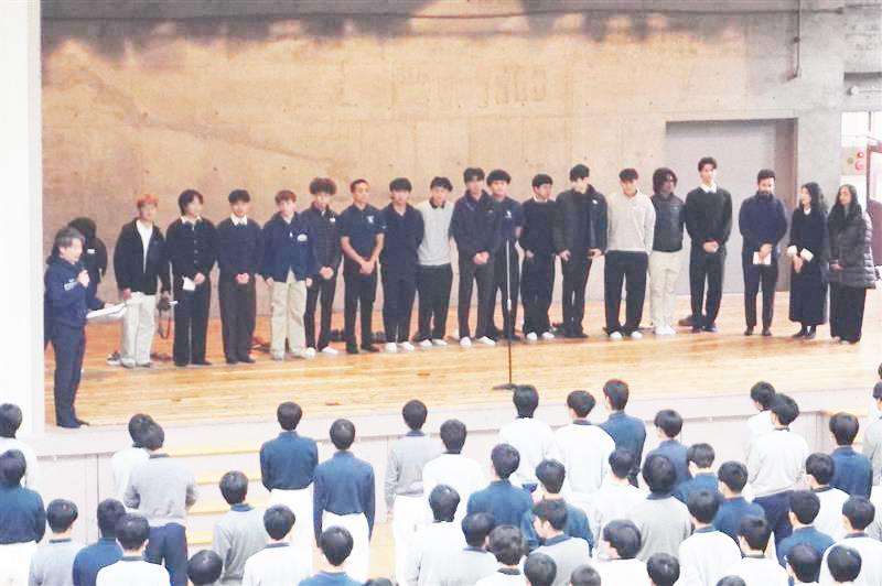 Welcome to Hiroshima Gakuin !