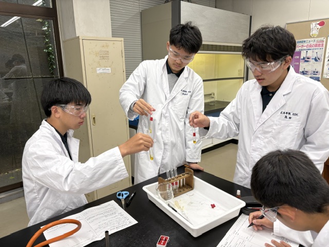 中３　化学実験