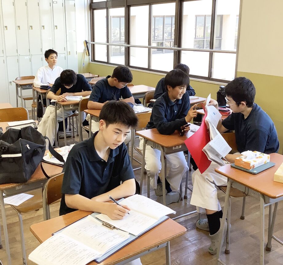 中間試験2日目が終わりました。